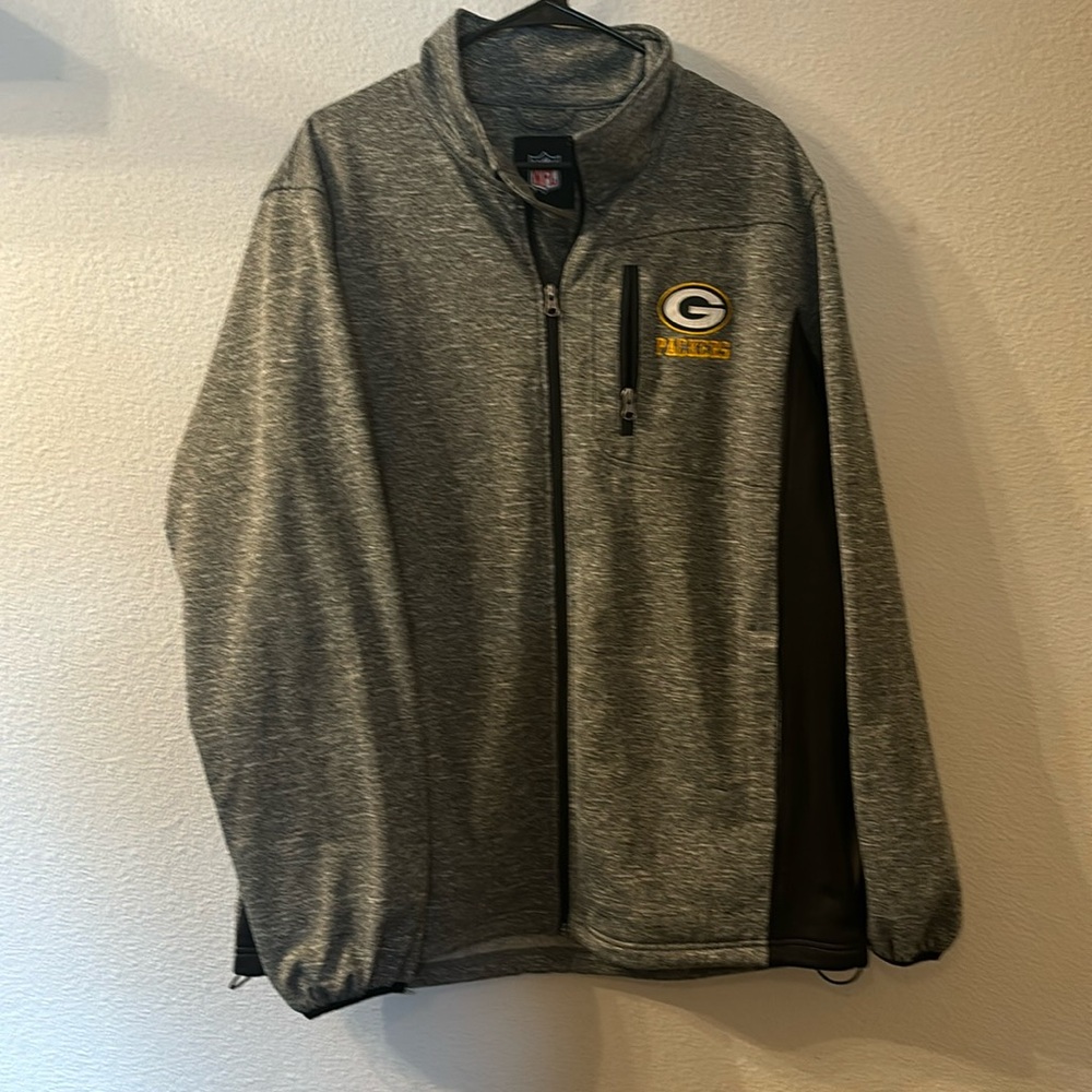 NFL Greenbay Packers zip up jacket size XL